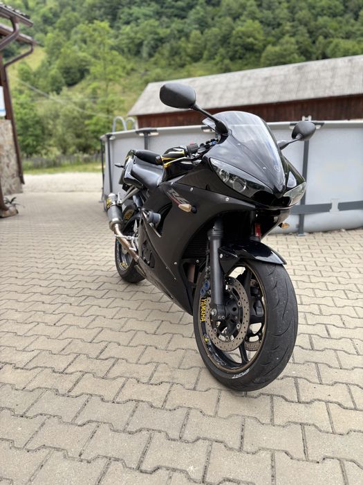 Yamaha r6 nu ( r1 cbr600rr ninja)