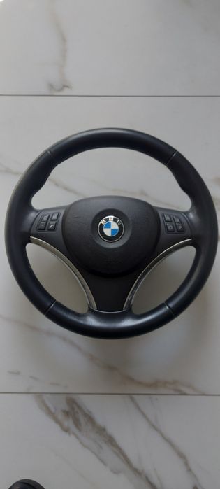 Волан за БМВ Е90, Е87, Е84 и др.