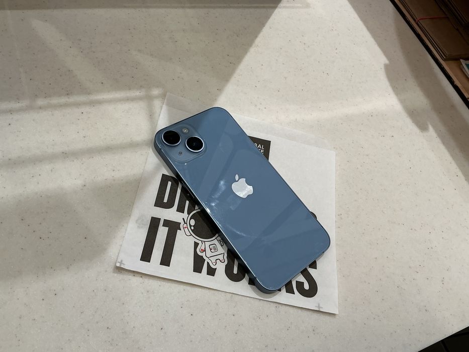 Продам Iphone 14 128гб