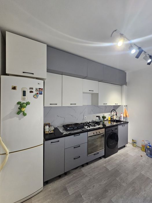 Кухня бу размер три метр