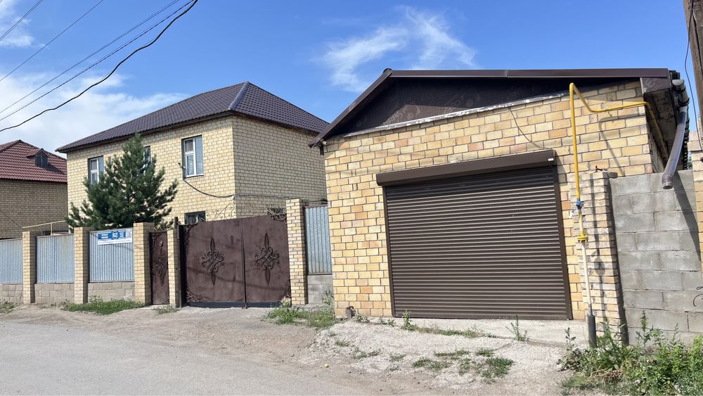 Продом дом в 2 уровня в районе ТД Рахмет сарыаркинский рн