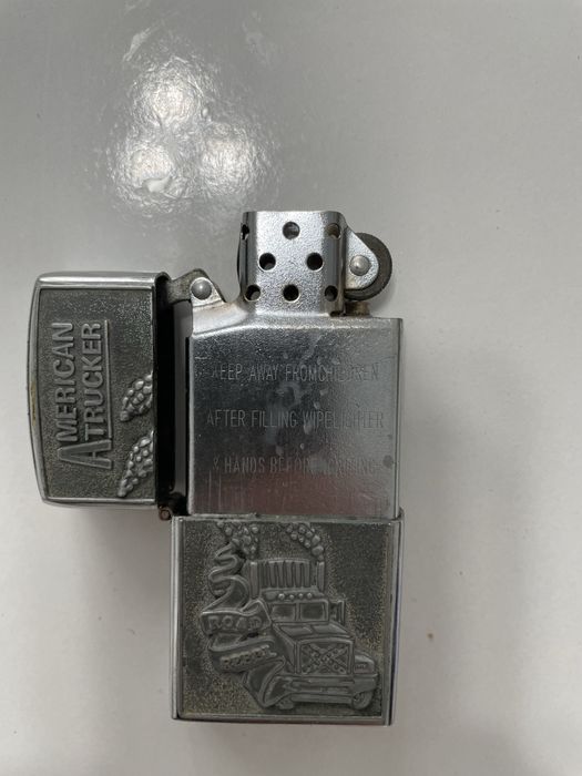 Bricheta Zippo originala