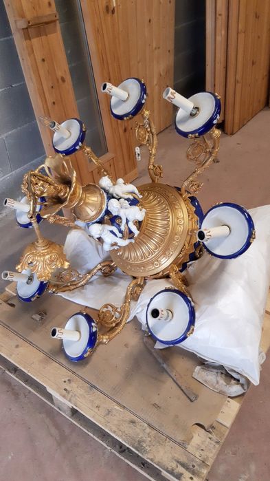 Candelabru in Bronz