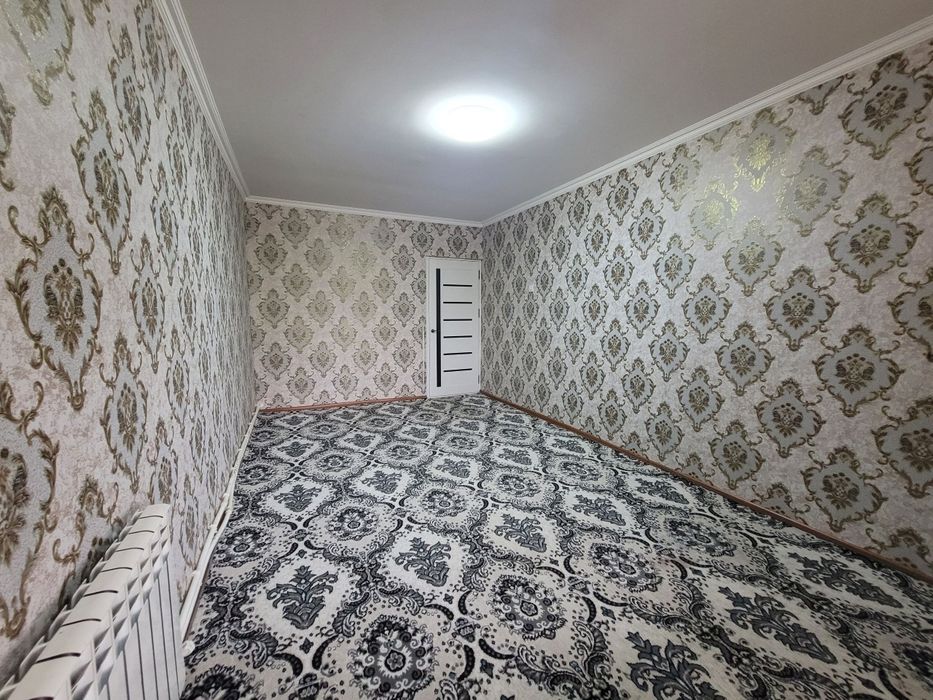 Фрунза масивда 3 хонали квартира сотилади