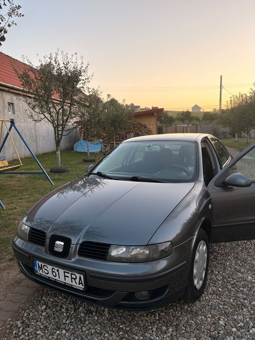 Vând Seat Toledo