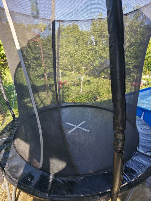 Trambulină copii cu diametrul de 244 cm