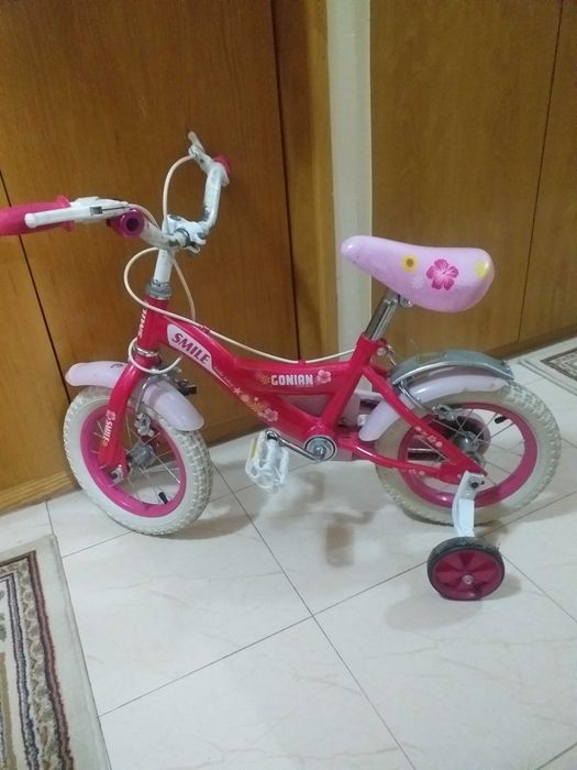 Детско розово колело