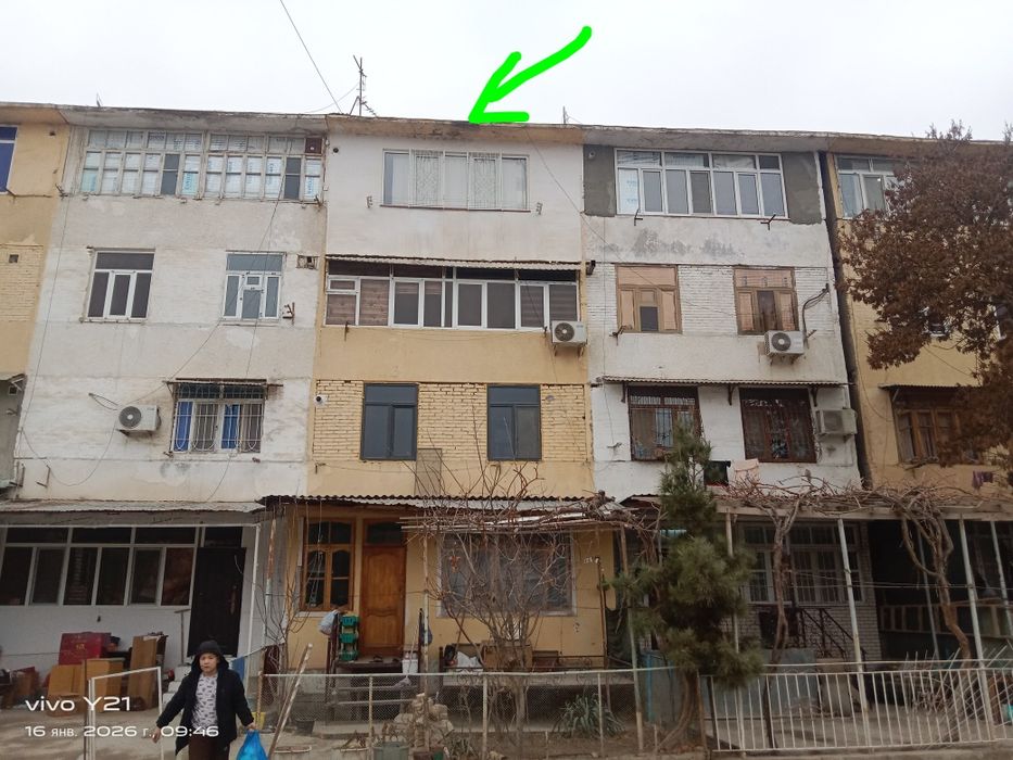 2 хонали квартира сотилади 34- мактаб олдила