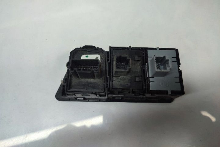 Panou butoane 255704283r Dacia Spring 1 (facelift) (2022 - 2024)