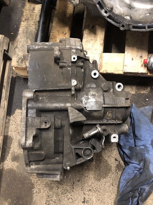 Скоростна кутия Ауди А3 2.0ТФСИ 200кс 4x4 Audi A3 2.0.TFSI