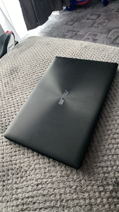 Laptop Asus X533M