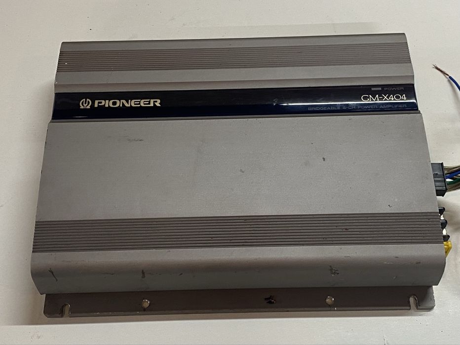 Amplificator auto Pioneer GM X 404