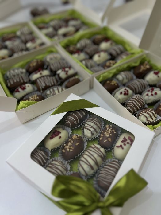 Финики в бельгийском шоколаде