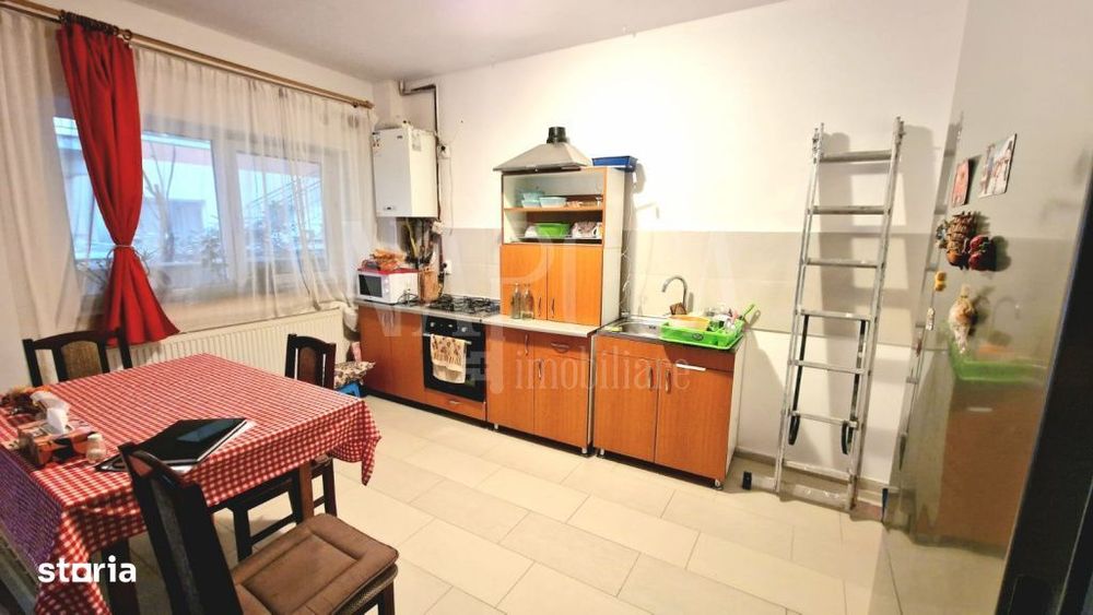 Apartament 3 camere de vanzare in Europa, Cluj Napoca