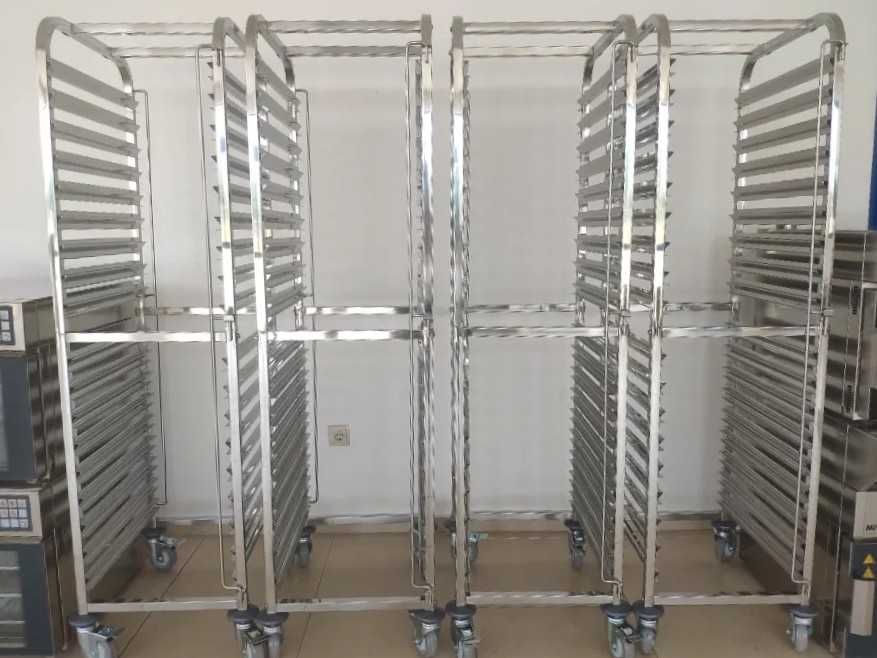 Колички за тави 60х40см, 18 нива