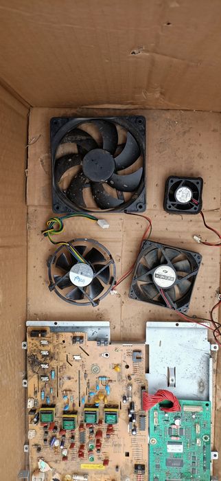 Кулер/вентиляторы 12 вольт