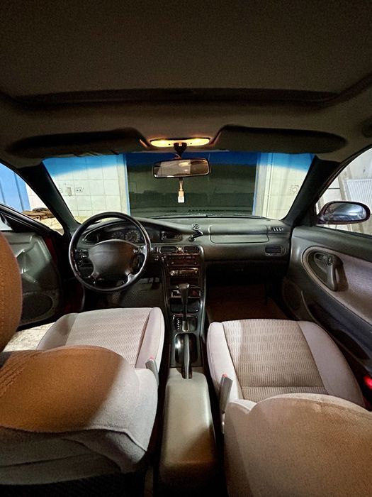 Mazda Cronos 2.5 Автомат