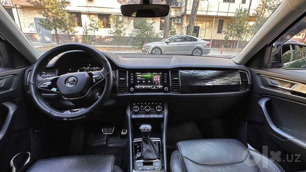 Skoda Kodiaq 2022 • Фулл комплектация • 7 мест • 4×4 • 32 500 км