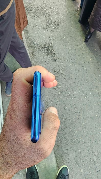 Samsung galaxy S20+ 12/256