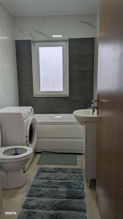 Inchiriez ap cu 1 camera, bloc nou, in centru!