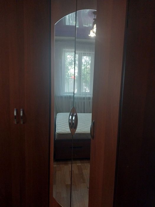 Продается спальный гарнитур