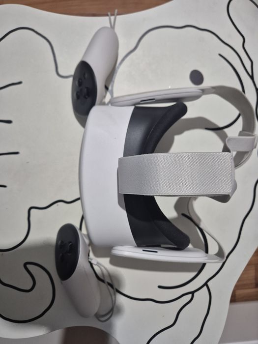 Meta quest 3s почти новый