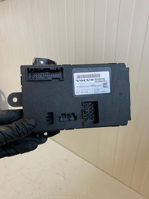 Modul scaun stanga fata VOLVO S60 V60 V60CC S90 V90 V90CC XC60 XC90 32395189