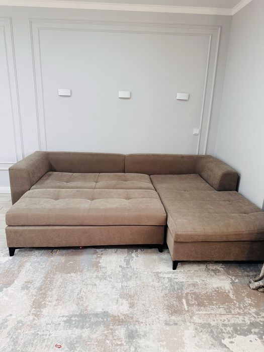 Диван с приставкой