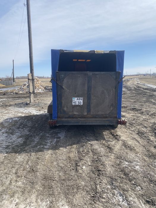 Продам прицеп коневоз