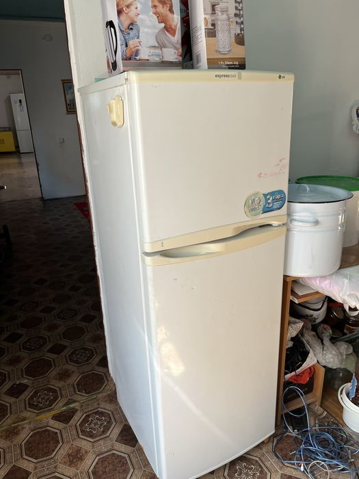 Холодилник сатылады жагдай жаксы