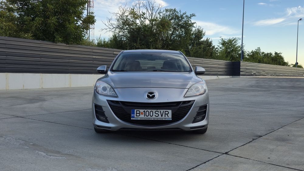 Mazda 3 ,benzina 1.6
