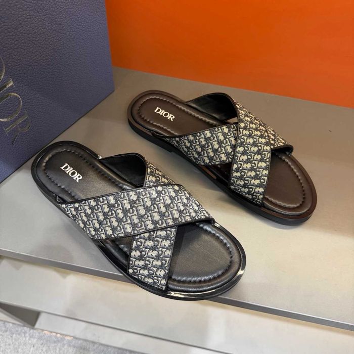 Slapi / Papuci Dior Premium - mai multe modele