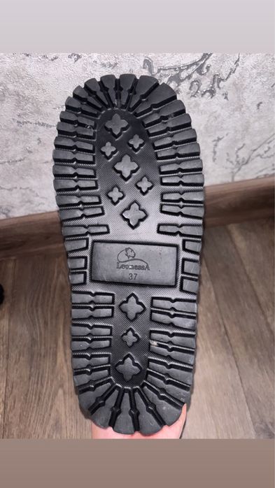 Обувь зимняя,37 размер