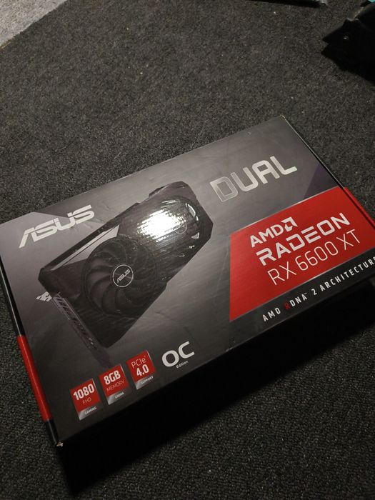 Rezervat-Placa video Asus AMD  Radeon Rx 6600 XT dual 8gb