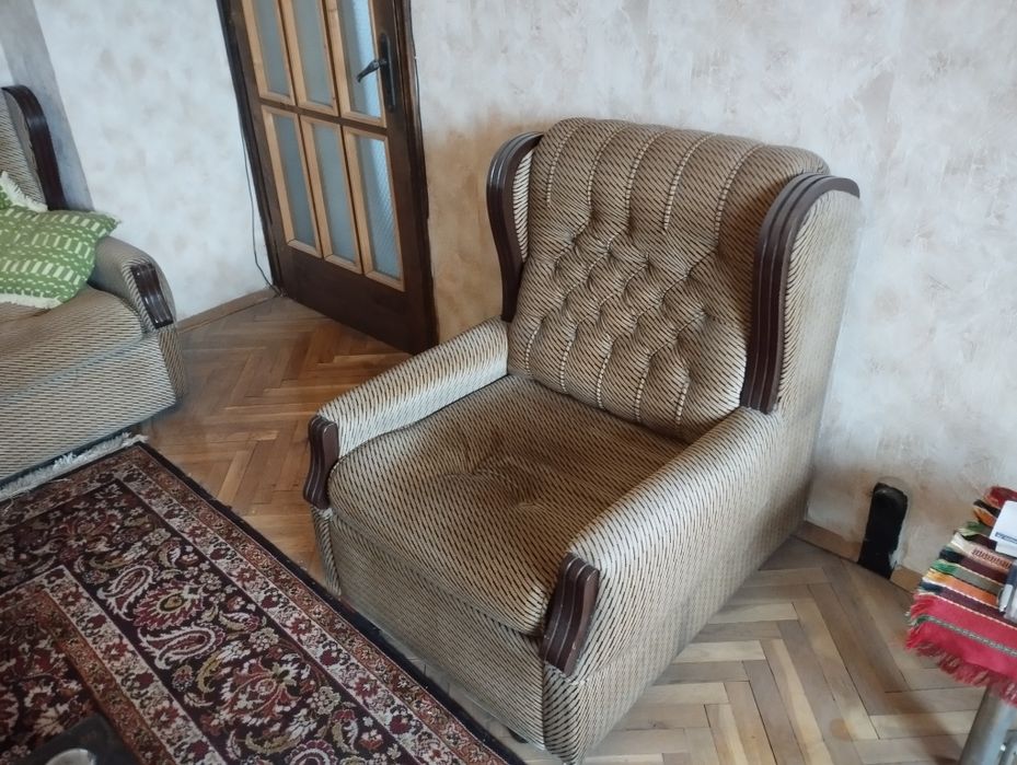 Продавам холна гарнитура