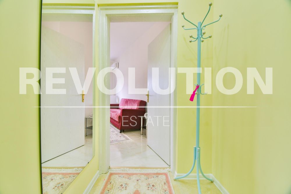 Едностаен апартамент в Центъра на София.