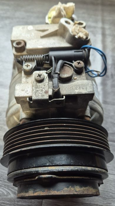 Компресор климатик мерцедес W210