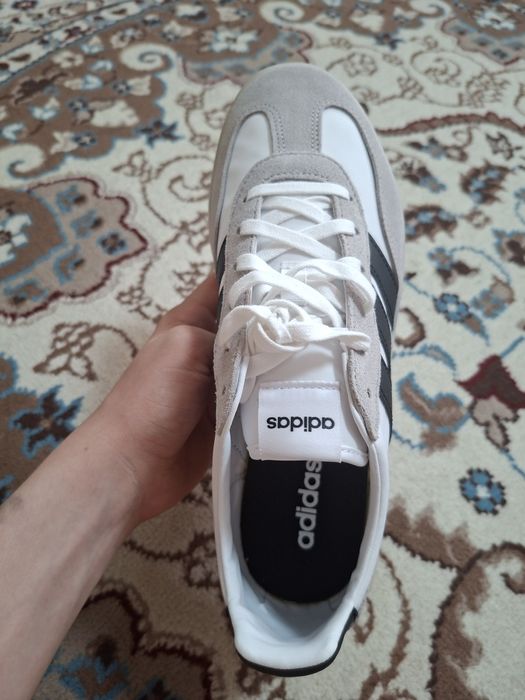 Кроссовки/кеды addidas BARREDA DECODE LUX Белые