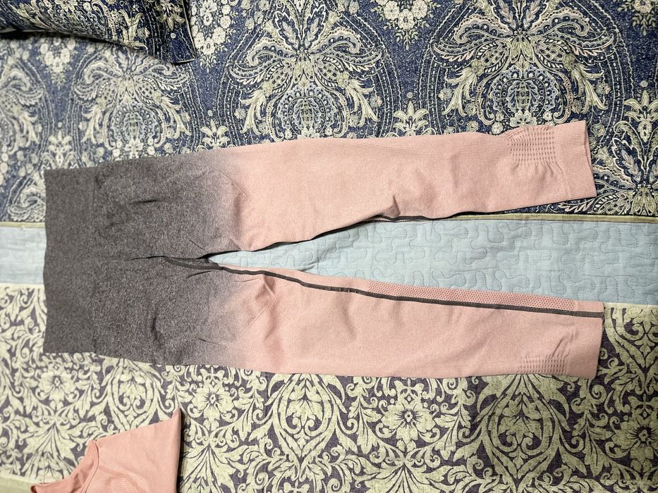 Спортивный костюм