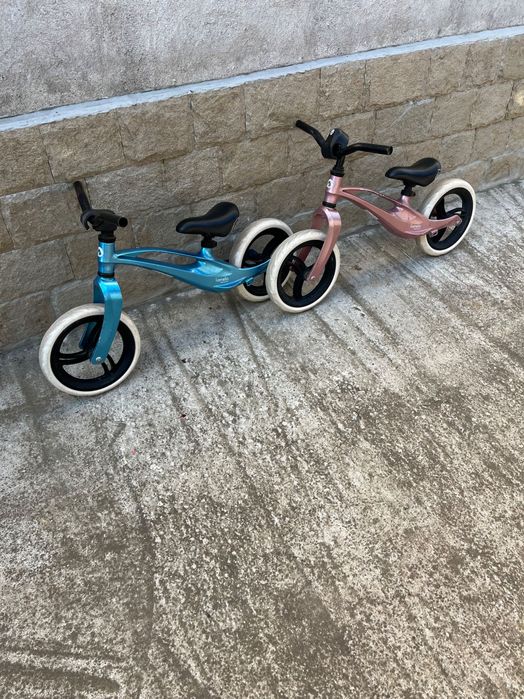 Два броя алуминиеви баланс колела за момче и момиче