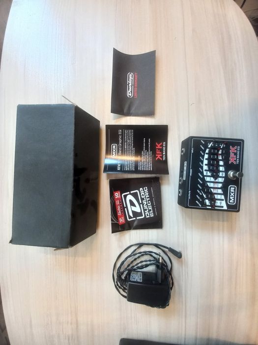 Ефекти за ел. китара REVV, MXR, TC ELECTRONIC, MXR, N-AUDIO