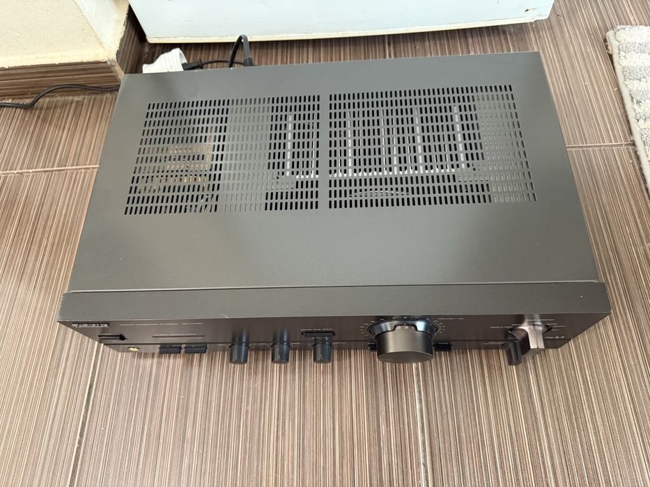 Като нов Technics SU-V460