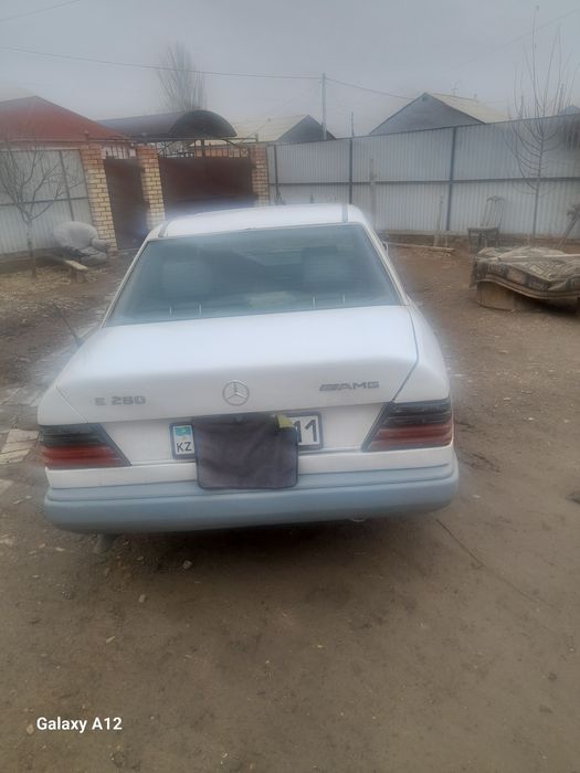 Мерседес сатылады