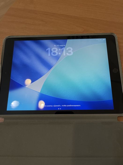 Продам IPad 2021 года