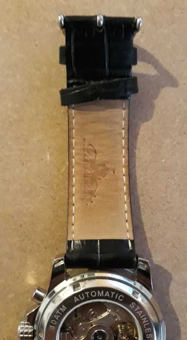 Часовник Richtenburg Romantica R10300 като нов