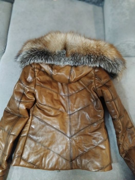 Зимно дамско яке от естествена кожа