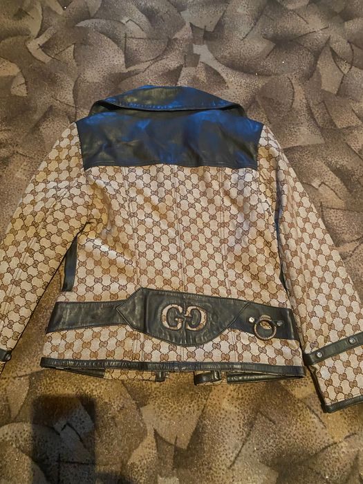 Кожаная куртка Гуччи