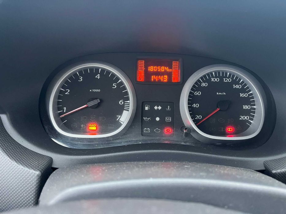 Duster 4x4, 1.6 benzina 2010