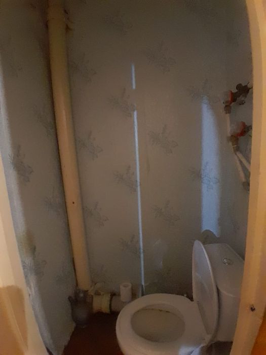 Продам 8-я школа.3х .ком .кв