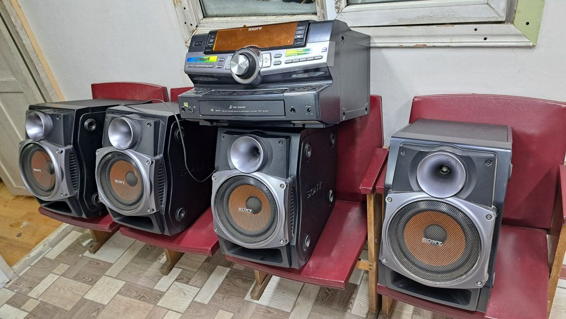 Сони муз центр продам - Музыкальные центры Алматы на Olx